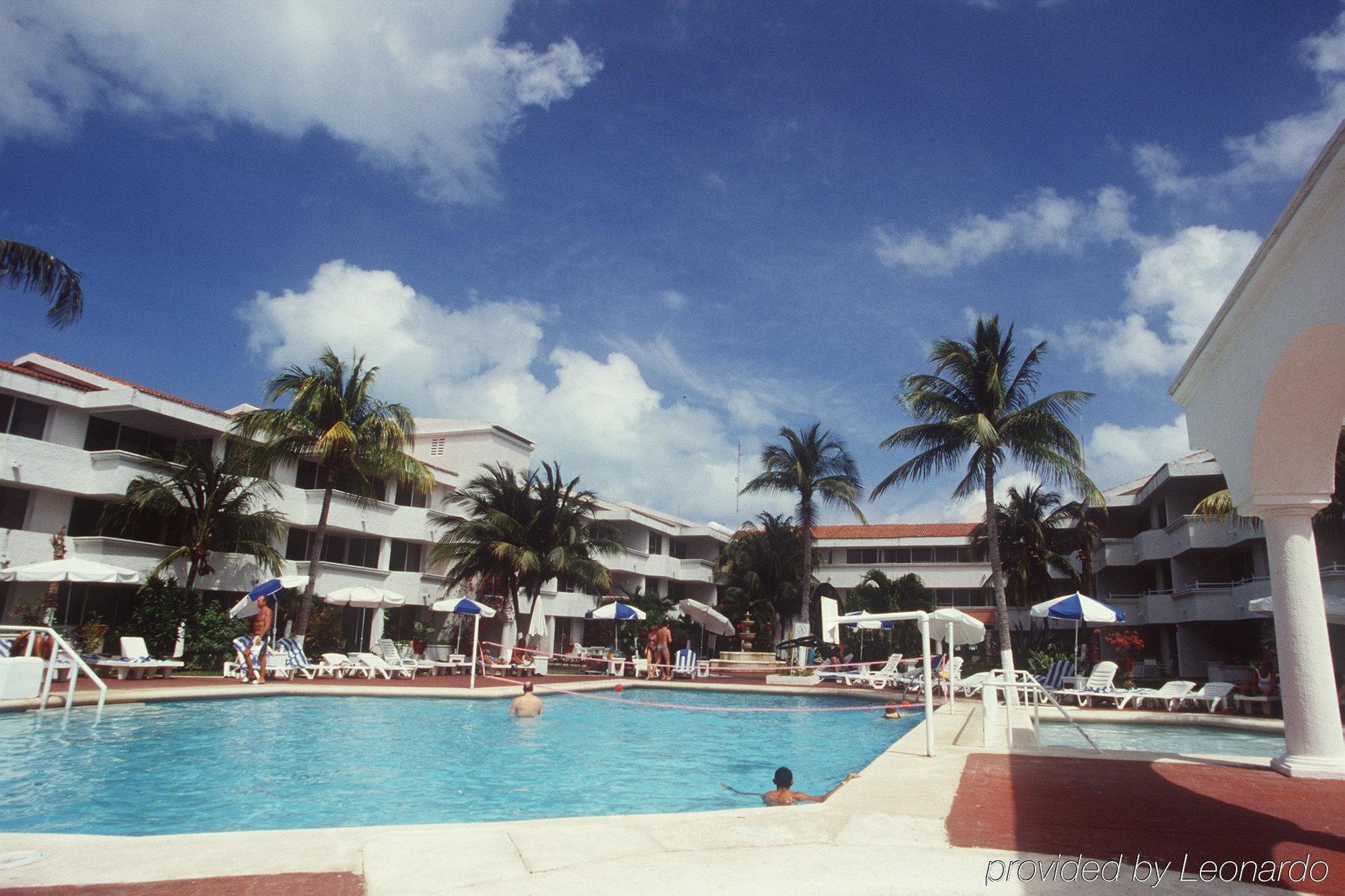 The Caribbean Princess Cancún Extérieur photo